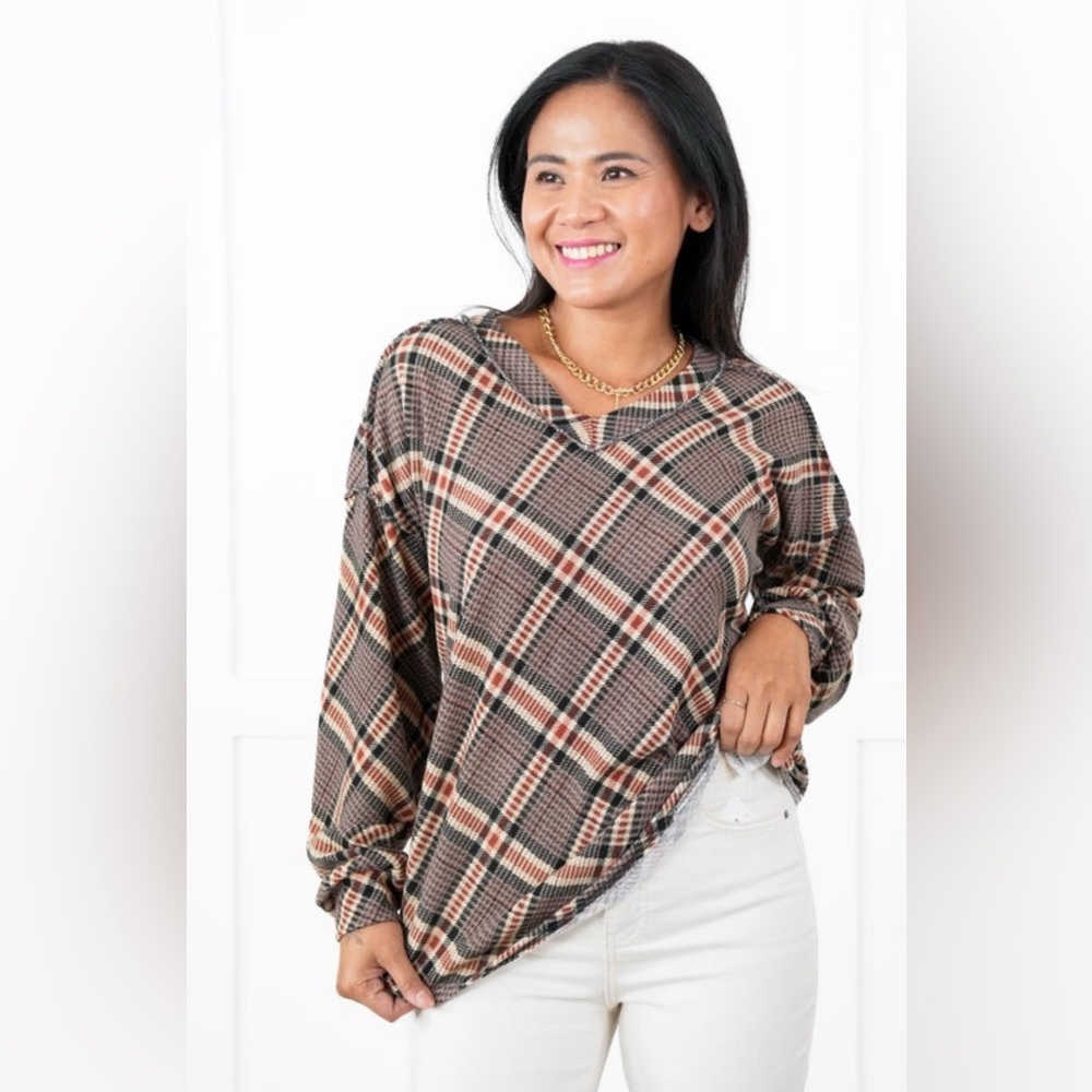NWT Heimish Long Sleeve V-Neck Top with Reverse Seam Detail